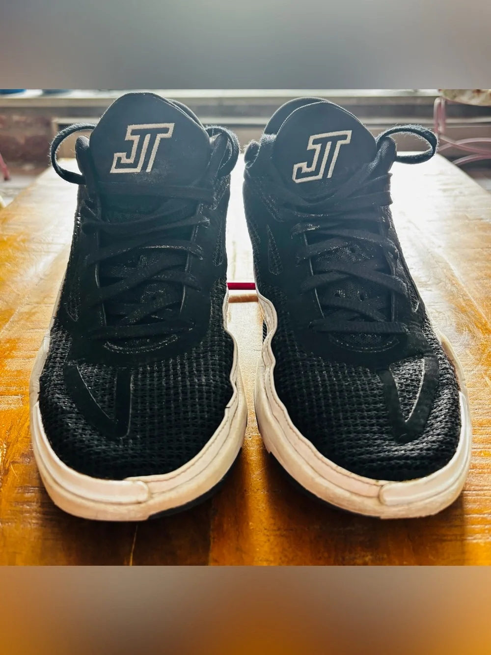 Jordan classic sneakers
